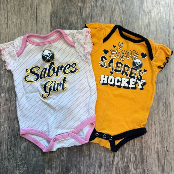 NHL Buffalo Sabres Baby Onesies - Picture 1 of 4
